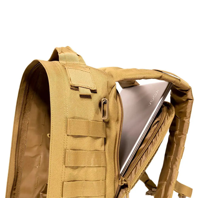 The anti-theft laptop compartment of the TakinPac | 25L Tactical